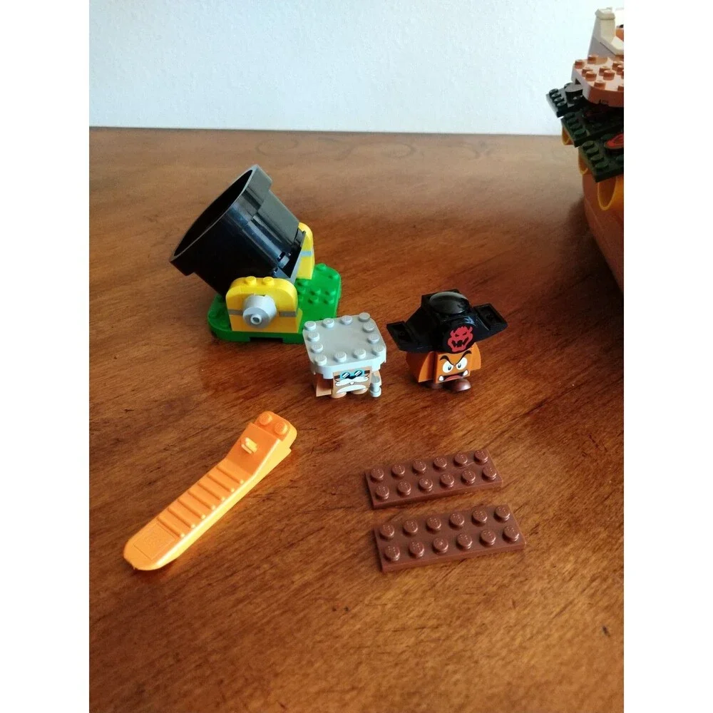 LEGO Super Mario: Bowser's Airship Expansion Set 71391 No Wizard/Broom/Box